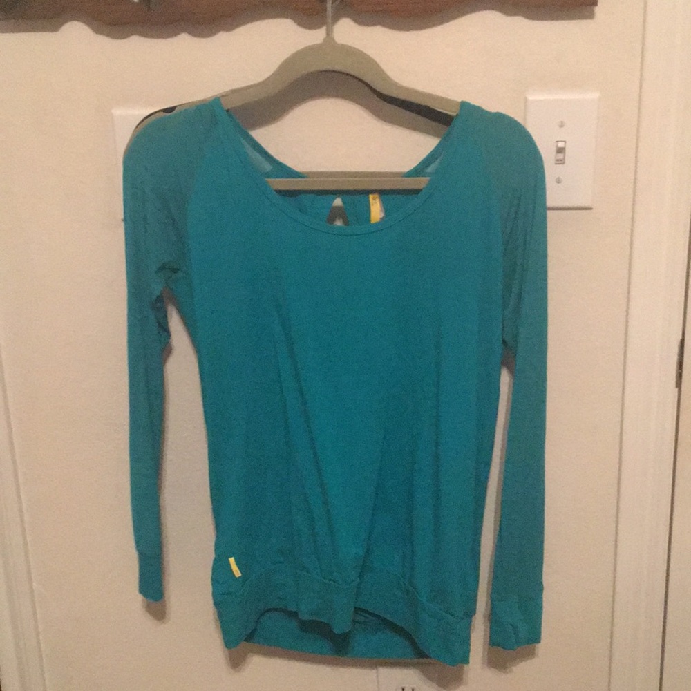 Lole yoga shirt medium